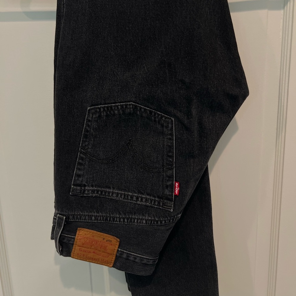 SOLD OUT Levi’s 501 Skinny in “black stick” size 24